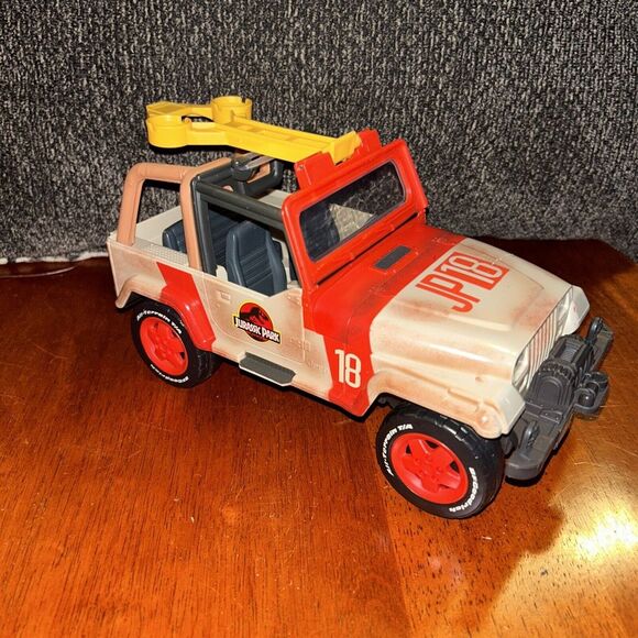 Jurassic World JP18 Park Jeep Wrangler w/ Rescue Net Launcher‎ - 2018 Mattel A1 - Picture 3 of 5
